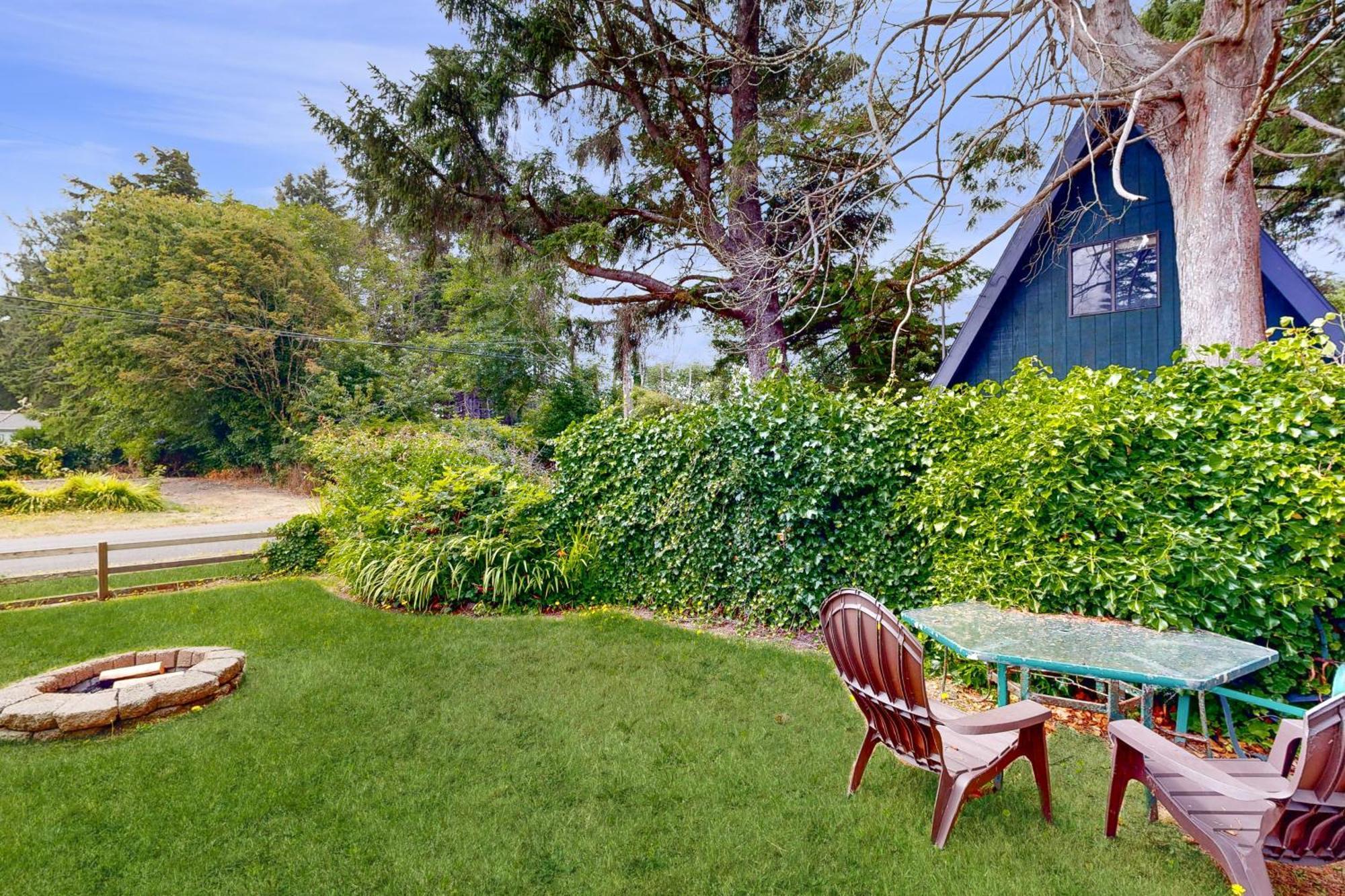 Sommers' Cabin Gleneden Beach Exterior photo